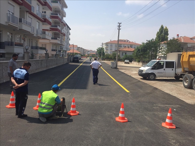 HASHAS MAHALLESİNDE ASFALTI TAMAMLANAN YOLLAR TRAFİĞE AÇILDI