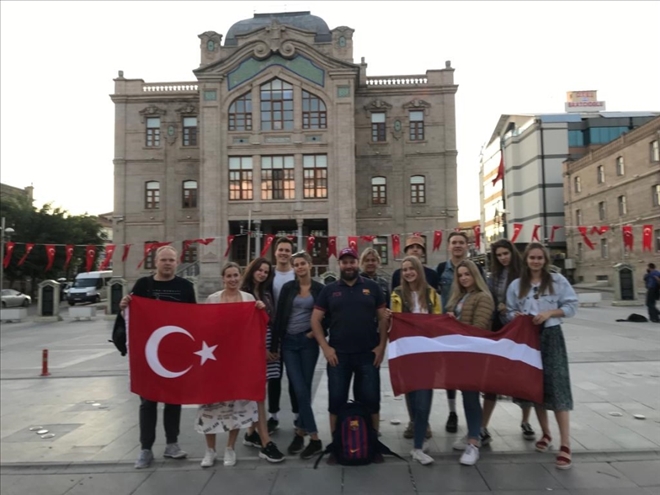 Atatürk Lisesinden Proje