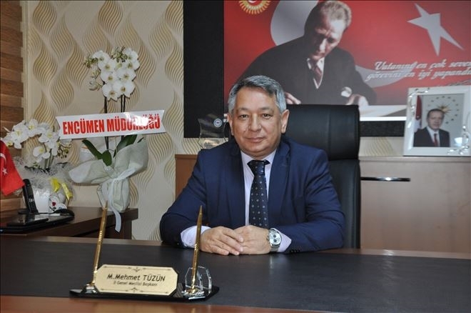 Aksaray da Yılın Siyasetçisi Mehmet Tüzün