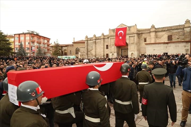 ŞEHİDİMİZ KADİR YILDIZ DUALARLA UĞURLANDI